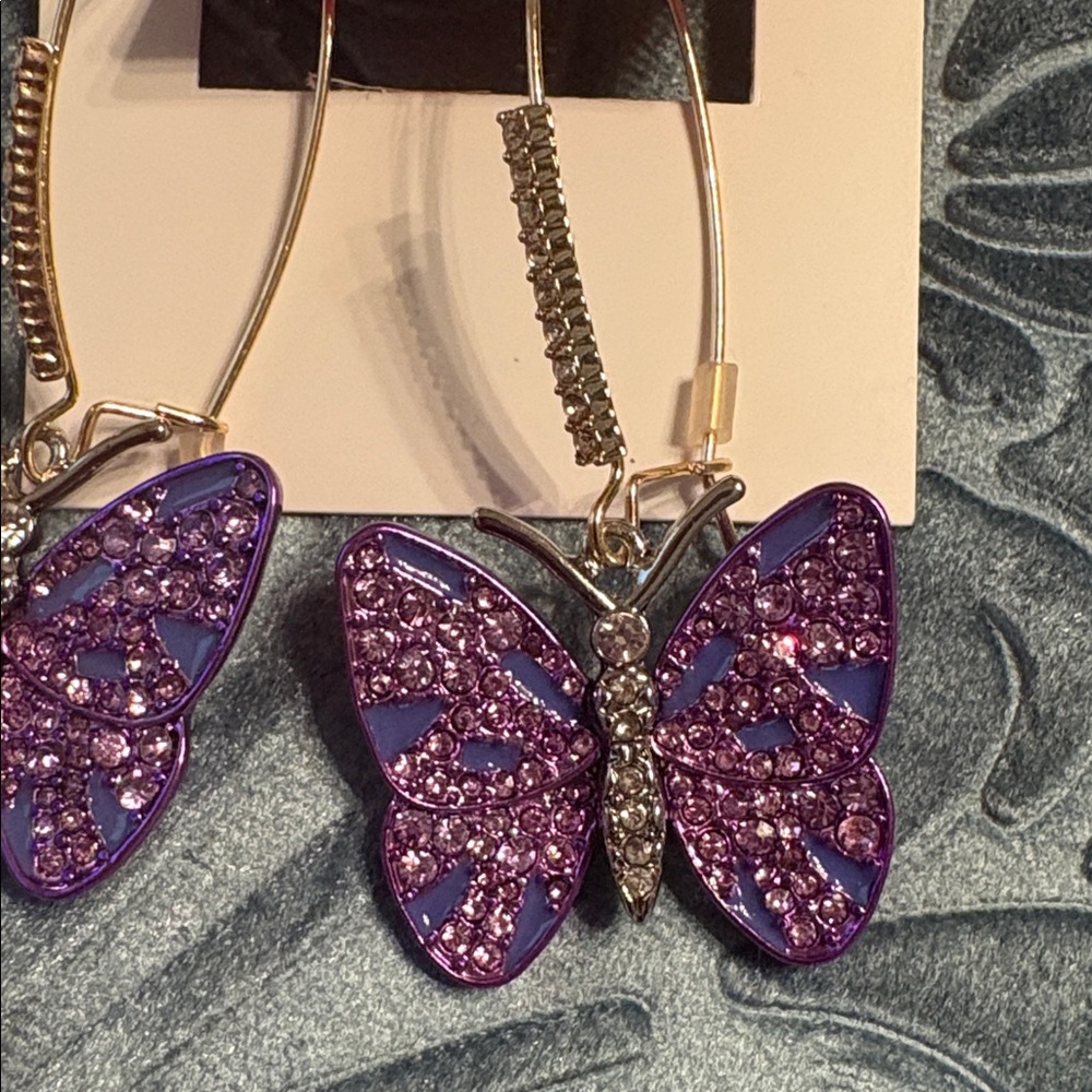 Betsey Johnson Purple Earrings - Price Now FIRM - Picture 12 of 12